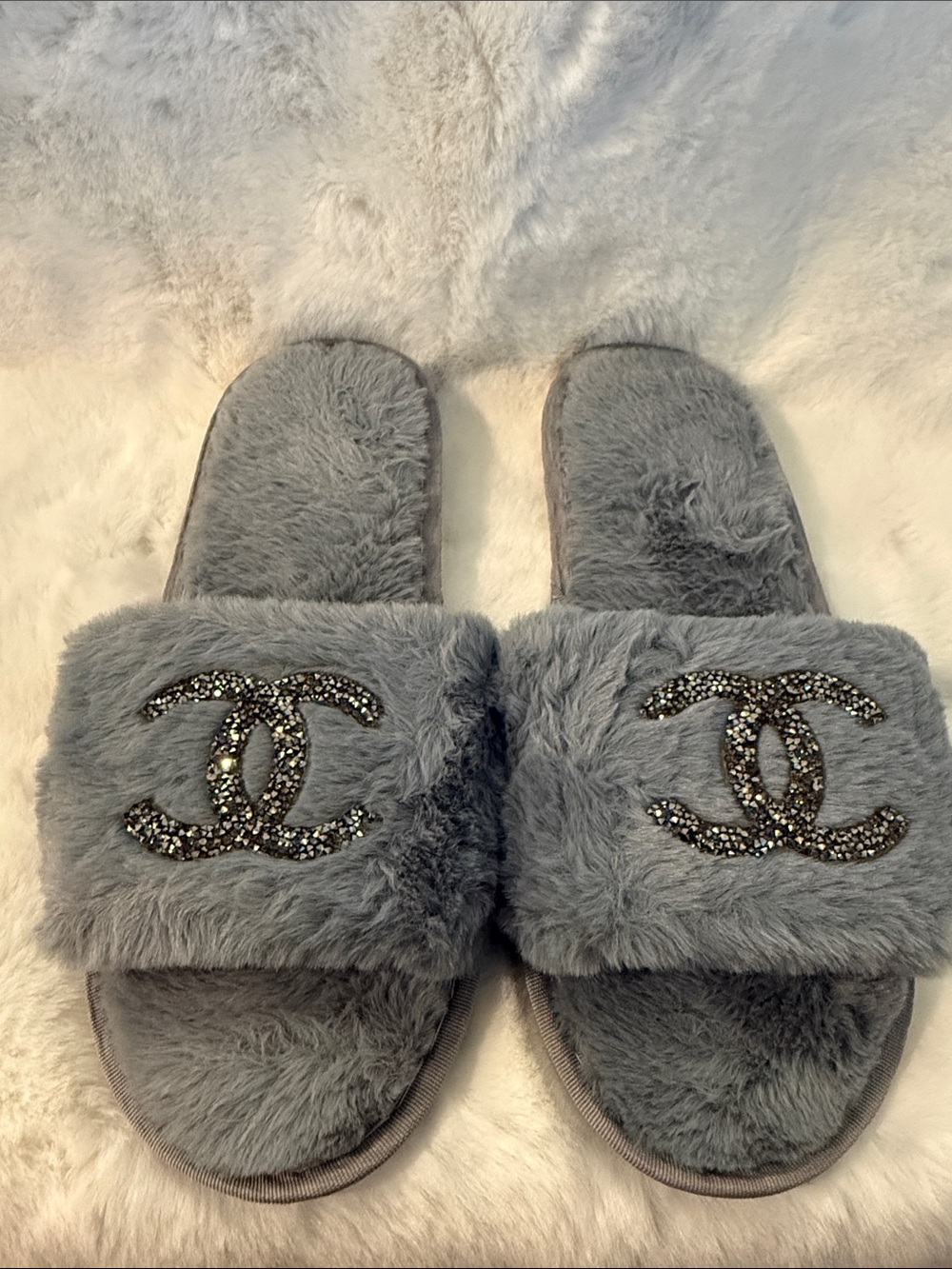 NWOT Gray Faux-Fur Crystal-Embellished Slide Slippers